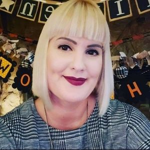 Meet your Posher, Lindsey